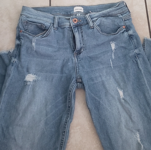 Sneak peek Jeans - Picture 2 of 4